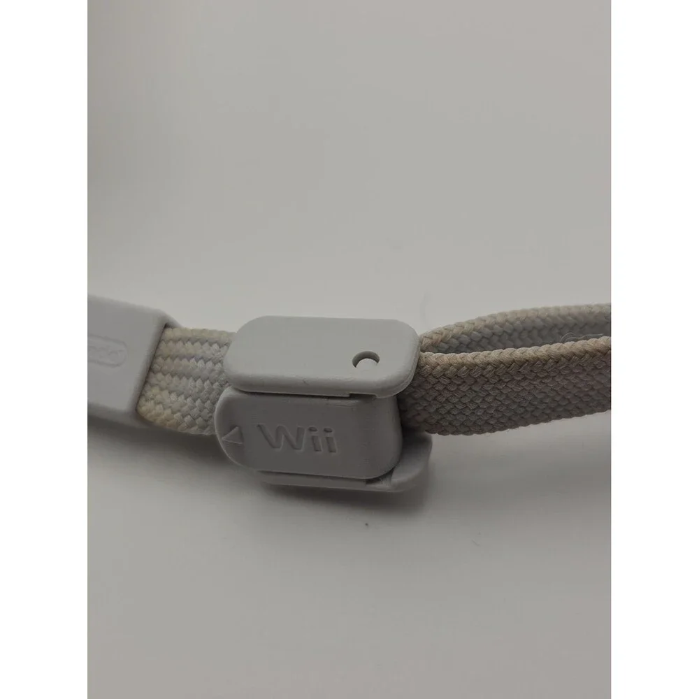 White Wii Nintendo Motion Plus Controller With Sleeve And Strap Tested